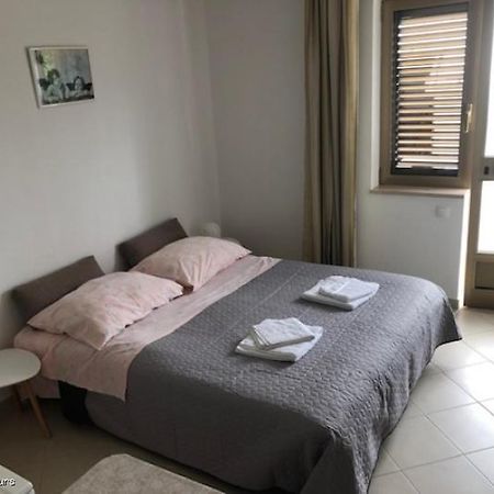 Sendi Apartment Porec Exterior photo