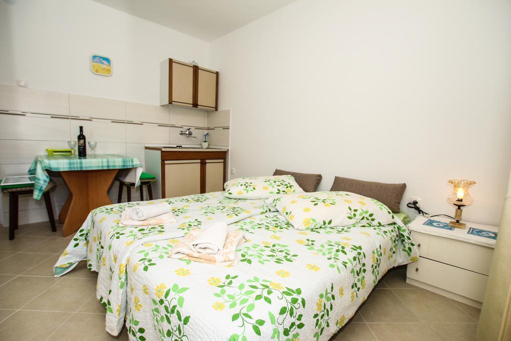 Sendi Apartment Porec Exterior photo